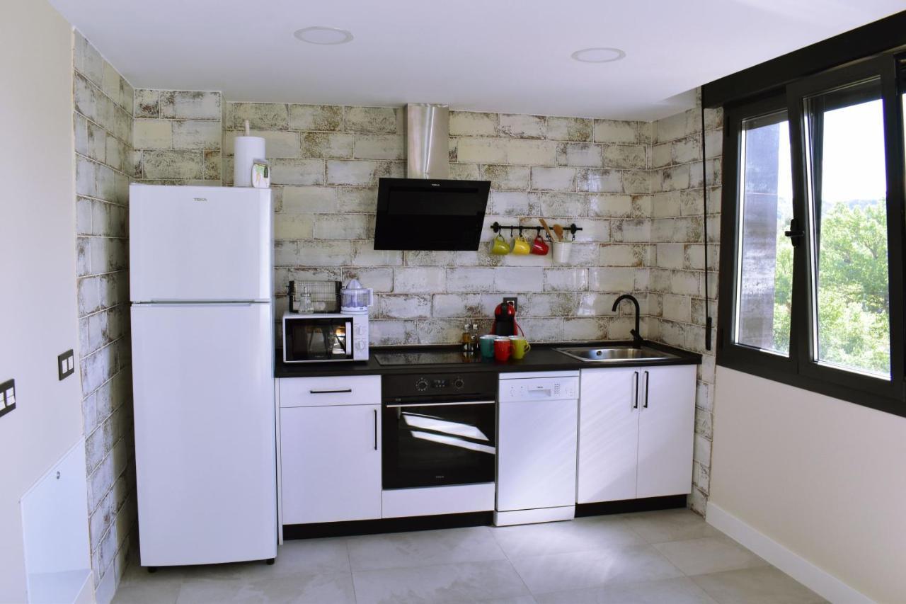 Albergue Hosting Duero Pesquera de Duero 外观 照片