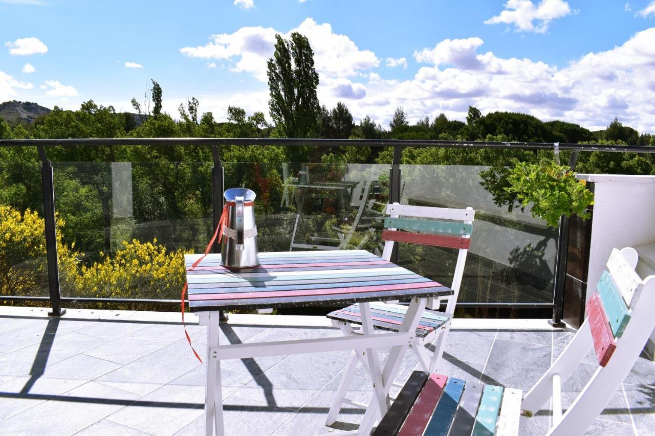 Albergue Hosting Duero Pesquera de Duero 外观 照片